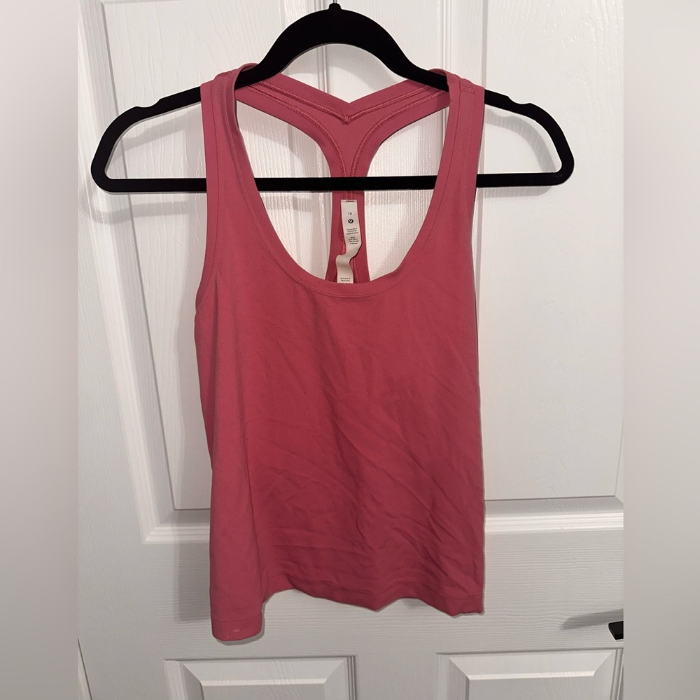 Lululemon work out tank size 8